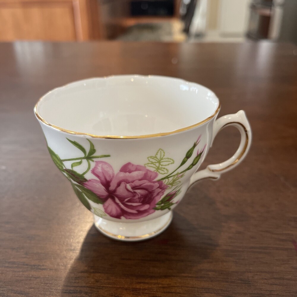 Royal Vale English Bone China Teacup and Saucer  Pink Rose